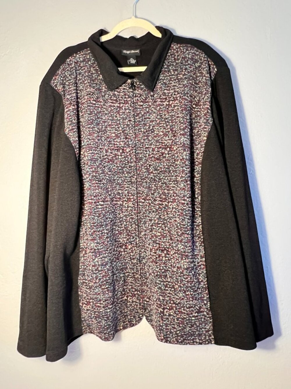 EUC - 5X - Maggie Barnes Black Contrast Front Textured Zip Collared Jacket